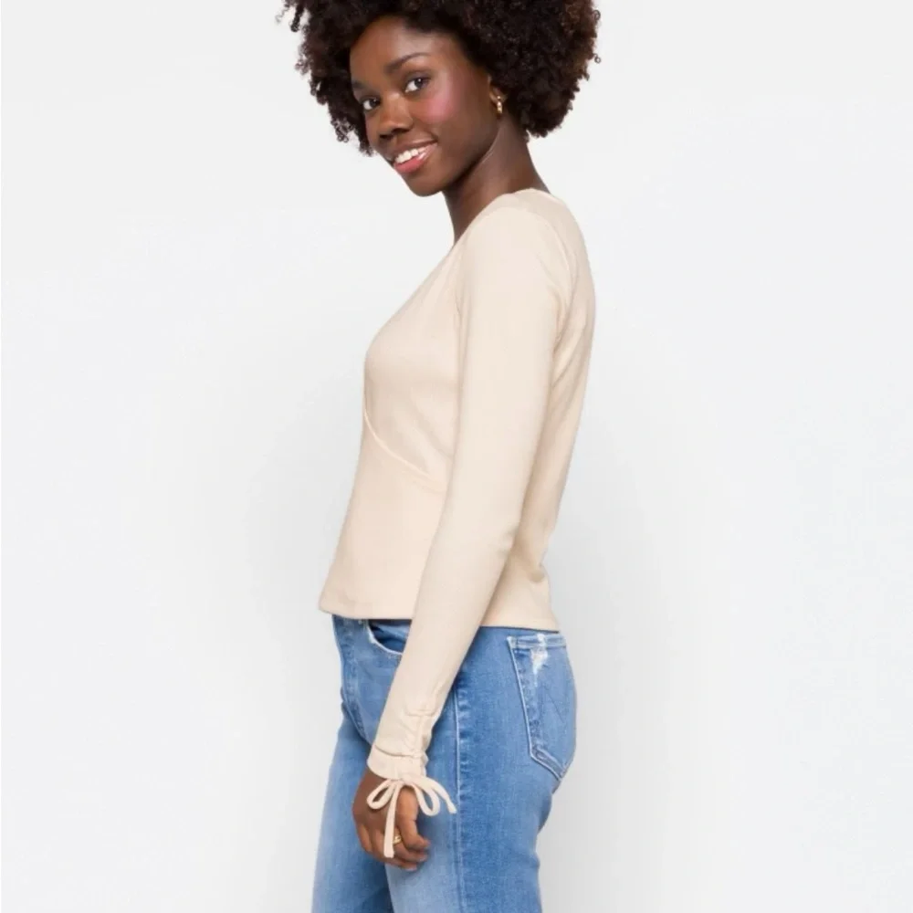 1. State Women's Soft Cream V-Neck Blouse - Picture 4 of 6